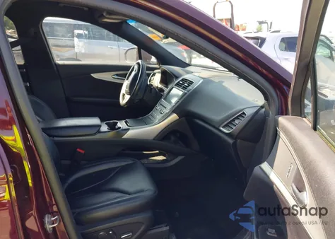 2019 Lincoln Nautilus Standard from USA, damaged, VIN 2LMPJ8J91KBL52139